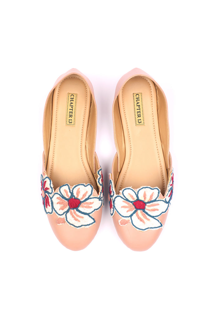 3 applique flowers on khussa style loafer